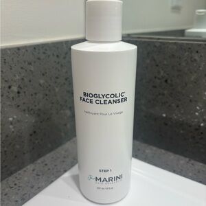 Jan Marini Bioglycolic Face Cleanser